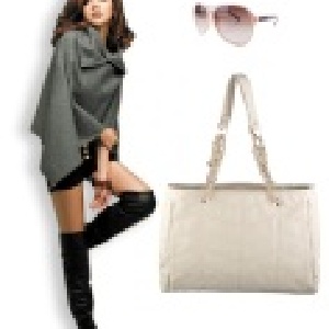 團購-B119-復古菱格鍊條女包~杏色 特價：$375