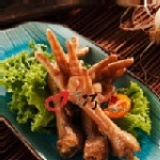 膠質100%的雞爪 【曾記巧口滷味坊】保有Q彈口感與本身的風味膠質100%的雞爪 (10支) 特價：$50