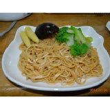 太陽烤的關廟麵-呷什麵-紅油烏醋乾麵