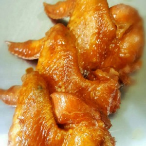 曾記巧口滷味坊~油亮的小雞翅