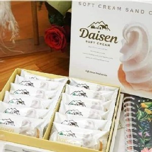 日本大山牛奶夾心餅乾