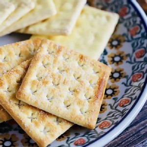 日本🇯🇵滿足感の蘇打脆餅大包250g