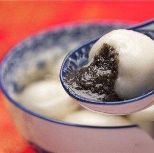 手工迷你芝麻&花生小湯圓