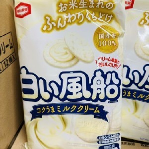 日本🇯🇵龜田 白色風船米果（🥛牛奶口味）