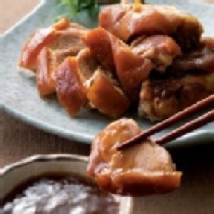 海鴻飯店 萬巒豬腳真空包2斤已切好 特價：$370