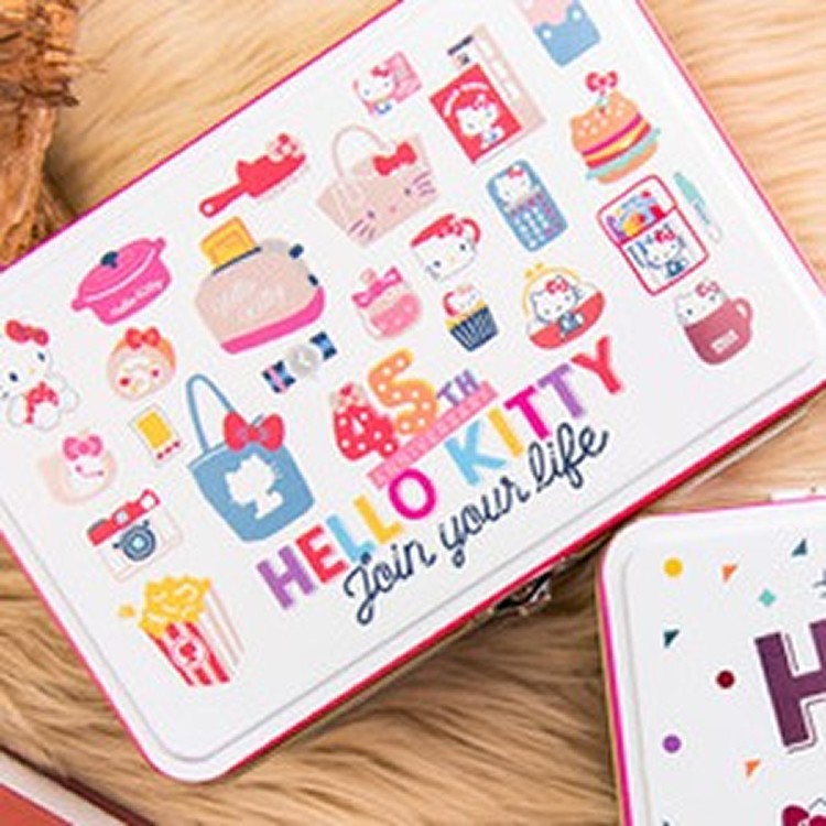 (方)Hello Kitty 45周年紅百變造型