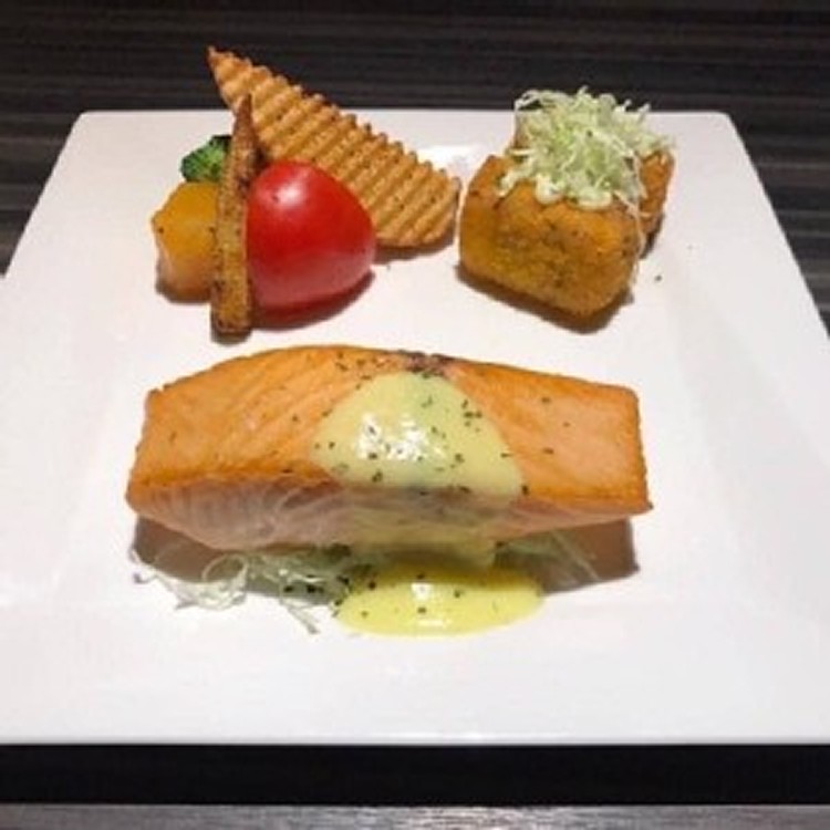 🌟五星級餐廳御用款～頂級鮭魚！