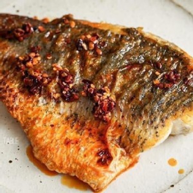 好久不見招牌大鱸魚排300g以上