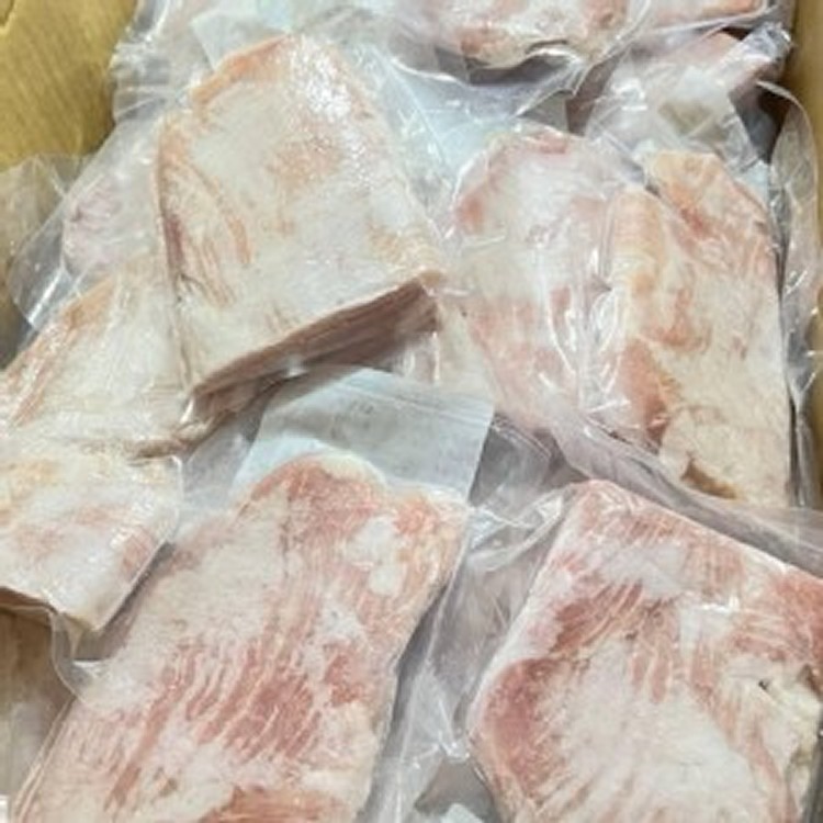 西班牙雪花松阪豬 重量：180-200克/包