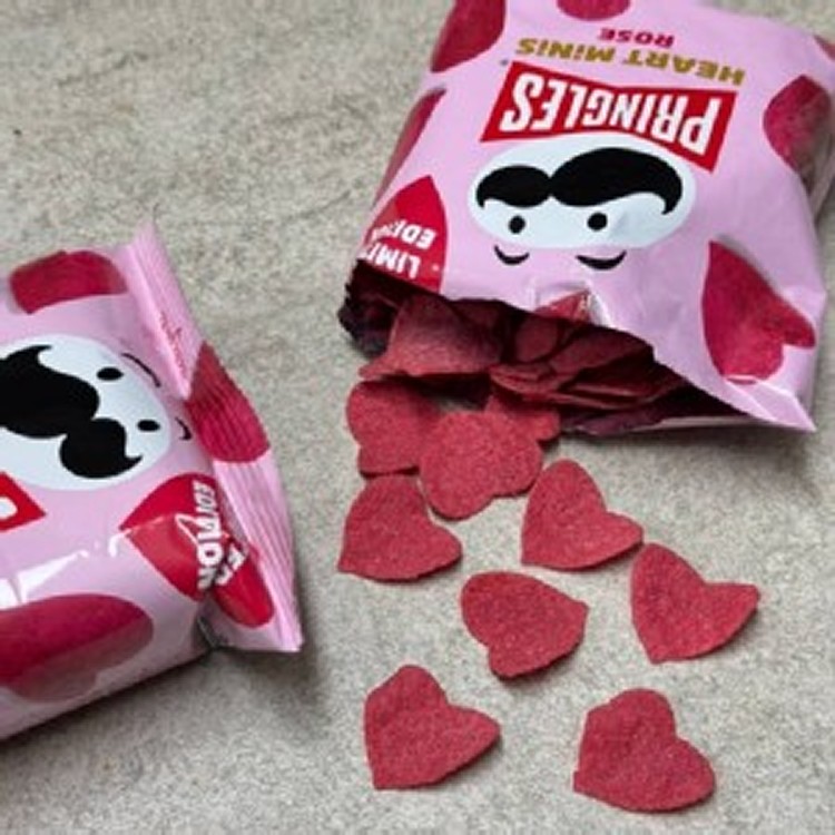 [韓國🇰🇷PRINGLES品客 心型玫瑰香草洋芋片*2