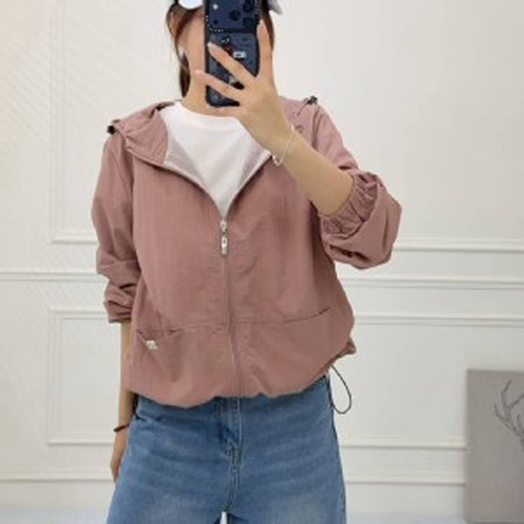 早秋款🏠 輕巧透氣防風外套 ♥️ ⏰9/4收單 🎉美美價：$37