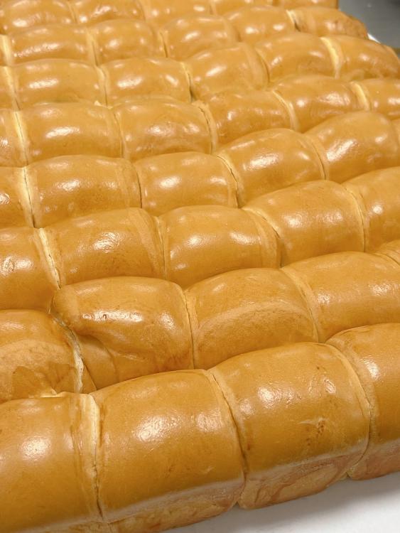 手撕奶香麵包-牛奶、乳酪、全麥