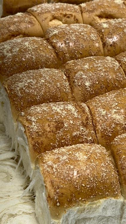 手撕奶香麵包-牛奶、乳酪、全麥