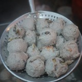 香菇貢丸 一斤 特價：$160