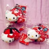 Hello Kitty 葉朗彩彩零錢包 特價：$390