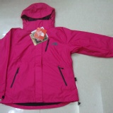 運動品牌 登山保暖專用外套(女款)