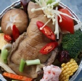 ♥麻辣雞腿煲♥ 【中藥熬制 香味濃郁 高鈣高纖 健康美食 老饕首選】