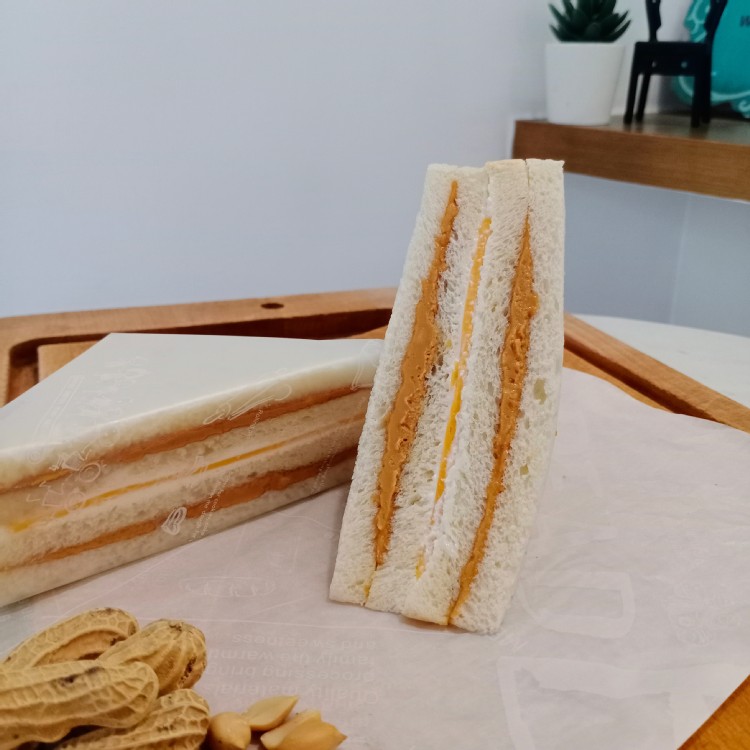 【獨家推薦】【蘇珊烘培】新福源花生顆粒起司三明治