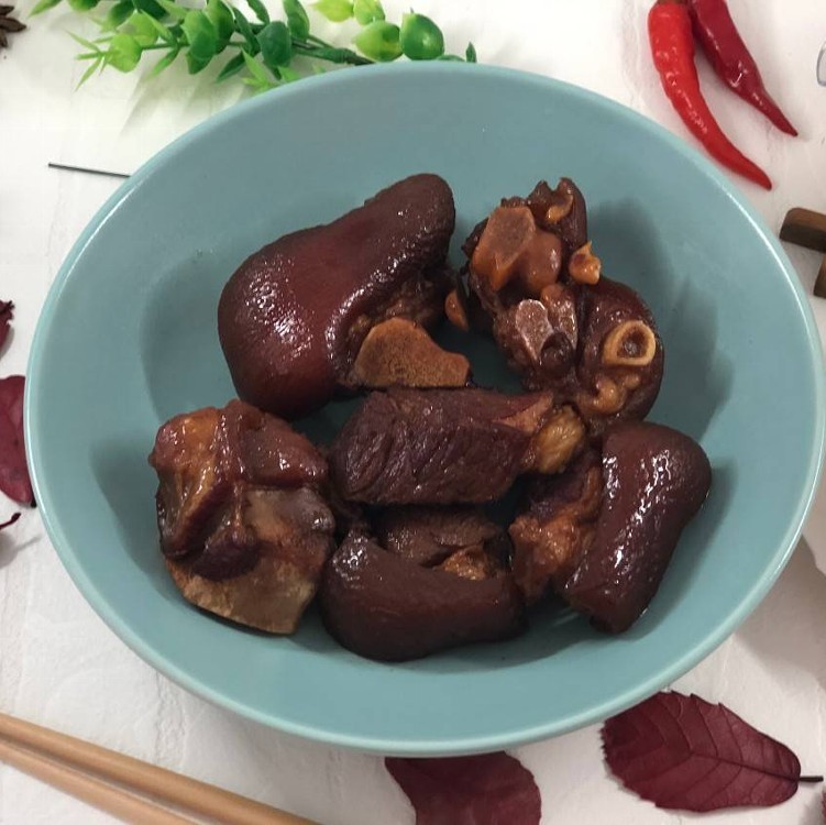秘製豬腳