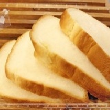 醇奶吐司 12H發酵,完全不加一滴水喔!