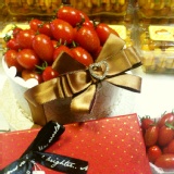 溫室無農藥玉女小蕃茄(紅) 每盒600克(1斤裝) 特價：$160