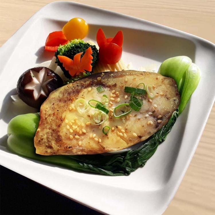 【新益Numeal】普羅旺斯煎魚輕食套餐(套餐均附養生飯及季節時蔬) 真空調理包