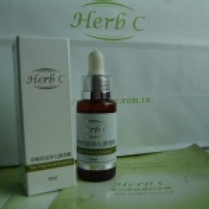Herb C 茶樹控油淨化調理露