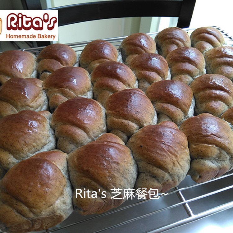 養身芝麻餐包~ Rita's Homemade Bakery