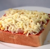 [樂陶陶] 燻雞肉披薩厚片吐司 (5片裝) 特價：$125