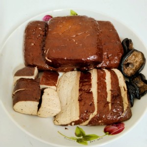 全素滷味豆干( 附醬料 )整塊未切