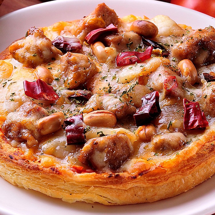 招牌宮保雞丁披薩