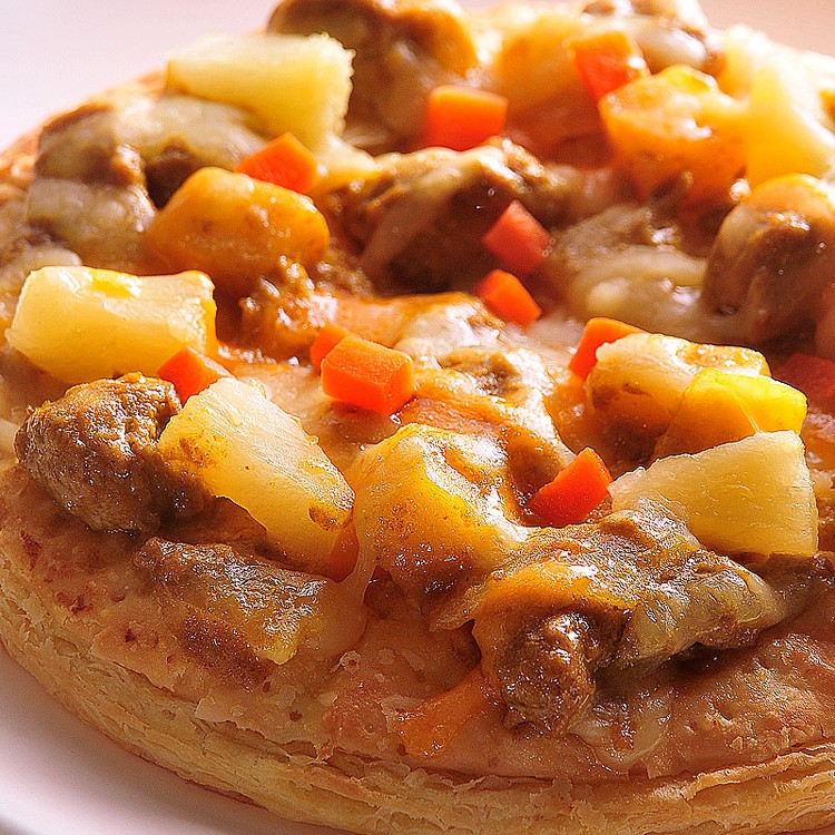 南洋果香咖哩披薩