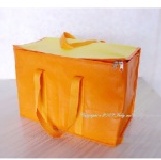 寶媽保冷袋(小) 長35cm*寬20cm*高27cm(內層3m/m鋁膜貼珍珠棉) 特價：$100