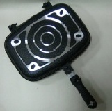 日本進口韓國製 雙面煎鍋 尺寸43*30.5*7cm 網路賣價950 新到貨