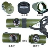 【逃生包必備】七合一救生哨 (LED燈+放大鏡+反光鏡+哨子+溫度計+指南針+儲存盒) 特價：$55
