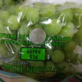 進口美國無籽白葡萄 特價：$2500