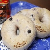 { 貝果餐廳 }藍莓貝果(ブルーベリー) 一袋5個 特價：$195