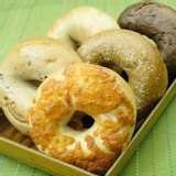 {貝果餐廳 }綜合人氣貝果 一袋5個 特價：$195