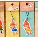 903 可愛小紅帽手機吊飾~卡哇乙唷 (4款隨機出貨)