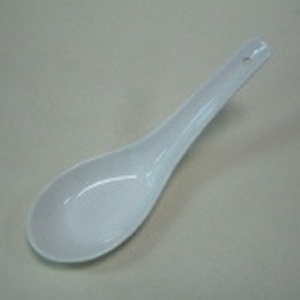 強化瓷湯匙 特價：$10