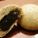 芝麻饅頭 香濃滑嫩的成熟芝麻口味