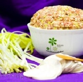 新莊林媽媽招牌(韭黃)水餃 每包淨重800公克以上 特價:$100 新莊林媽媽招牌(韭黃)水餃 每包淨重800公克以上 特價:$100