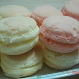 台式馬卡龍 - 綜合 (原味+草莓) 特價：$230