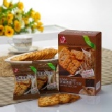 大鎮芝麻燕麥手作餅 兩種口味的手作蘇打餅乾，融合成創新滋味！