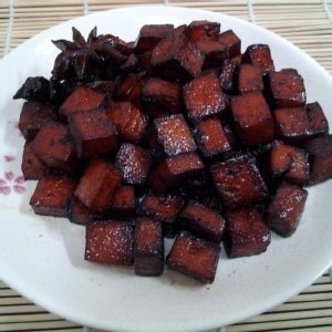 豆干伯：香Q小豆磚(可素食)