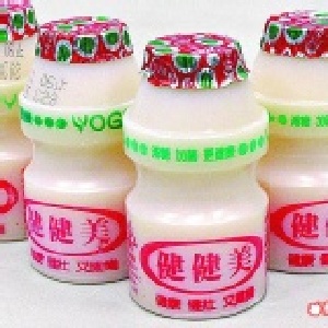 健健美(養樂多.紅瓶8入)