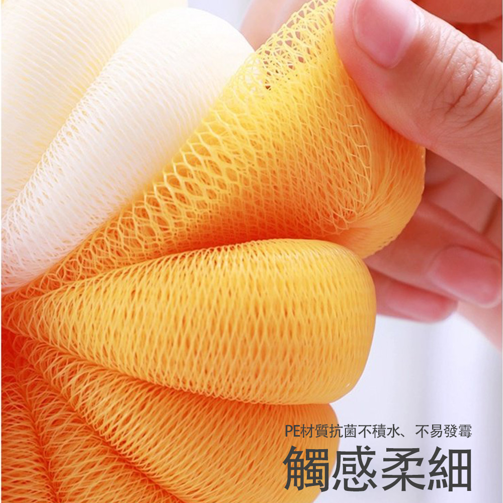 PE材質抗菌不積水、不易發霉，觸感柔細。