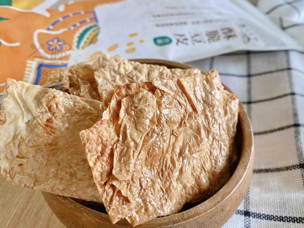 酥脆豆皮。