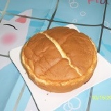 8吋原味布丁蛋糕 （無盒子） 特價：$65