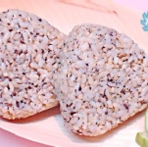 發芽玄米飯糰(京都越乃華)